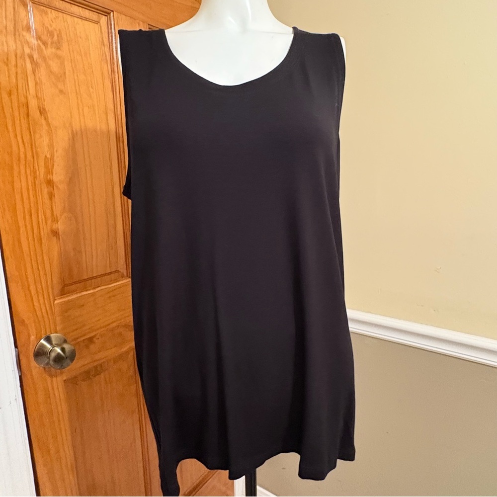 Eileen Fisher Soft Black Sleeveless Top Sz.M